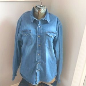 VTG WRANGLER  JEAN SHIRT PEARL SNAPS WOMANS XL